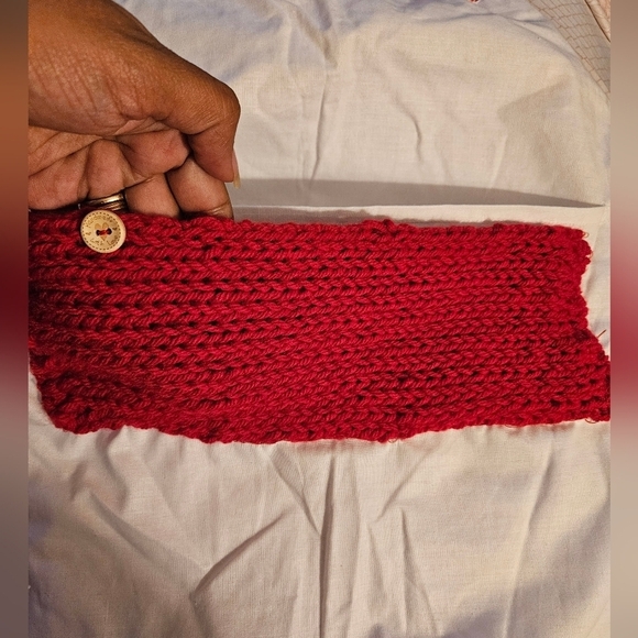 Handcrafted Crochet Crossbody Bag White and Red Upcycled - Picture 9 of 17